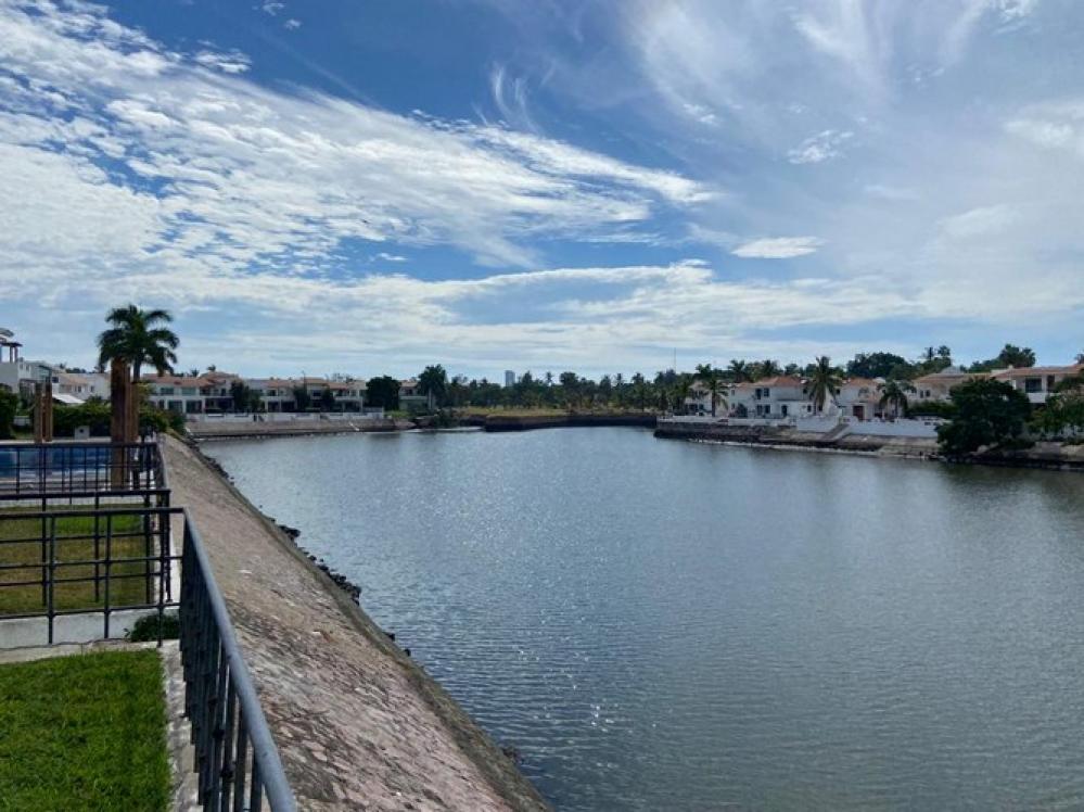 is sold residence in marine the port - mazatlÁn