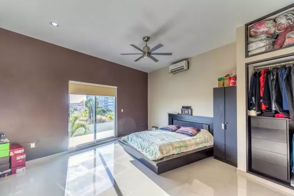is sold residence on door to the sea mazatlÁn