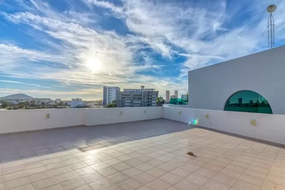 is sold residence on door to the sea mazatlÁn