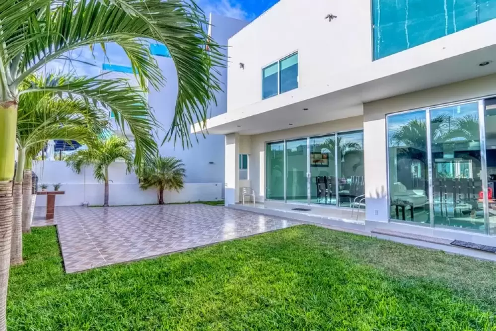 is sold residence on door to the sea mazatlÁn