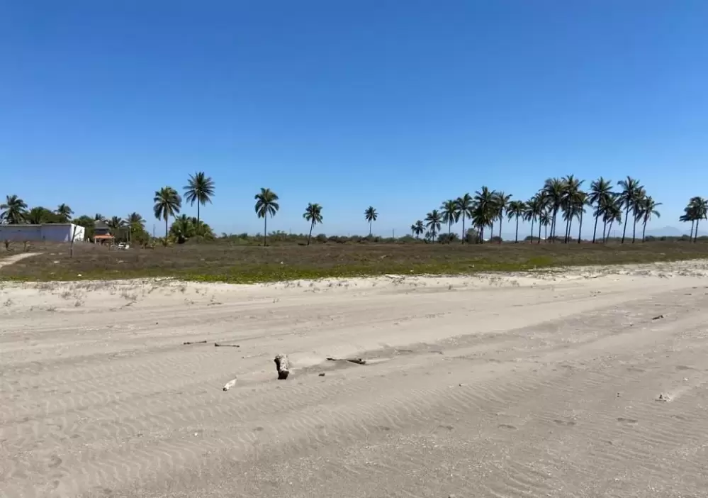 land in beach angel teacapan