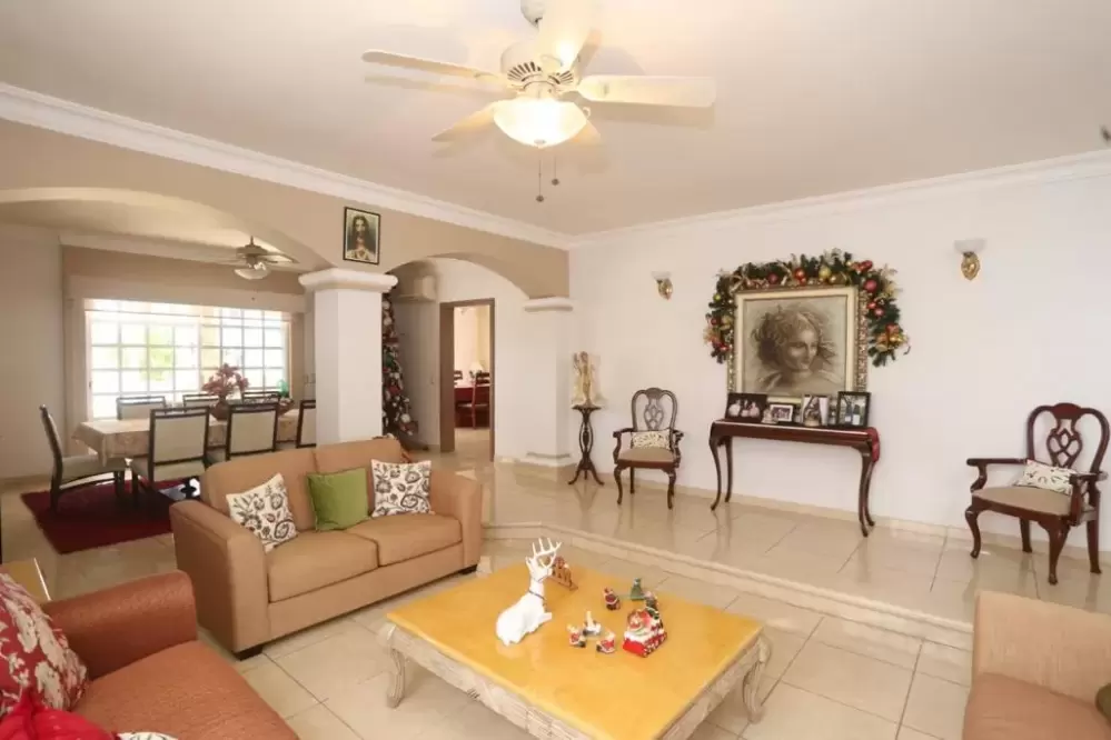 VENTA DE RESIDENCIA EN EL CID MARINA CAMPO DE GOLF MAZATLÁN SINALOA