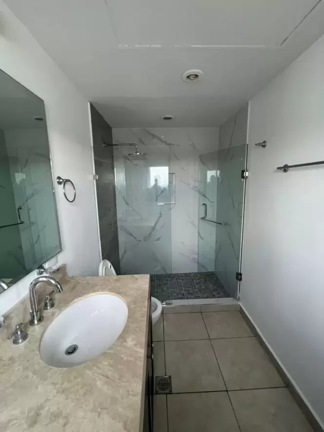 apartment in tower the gavias