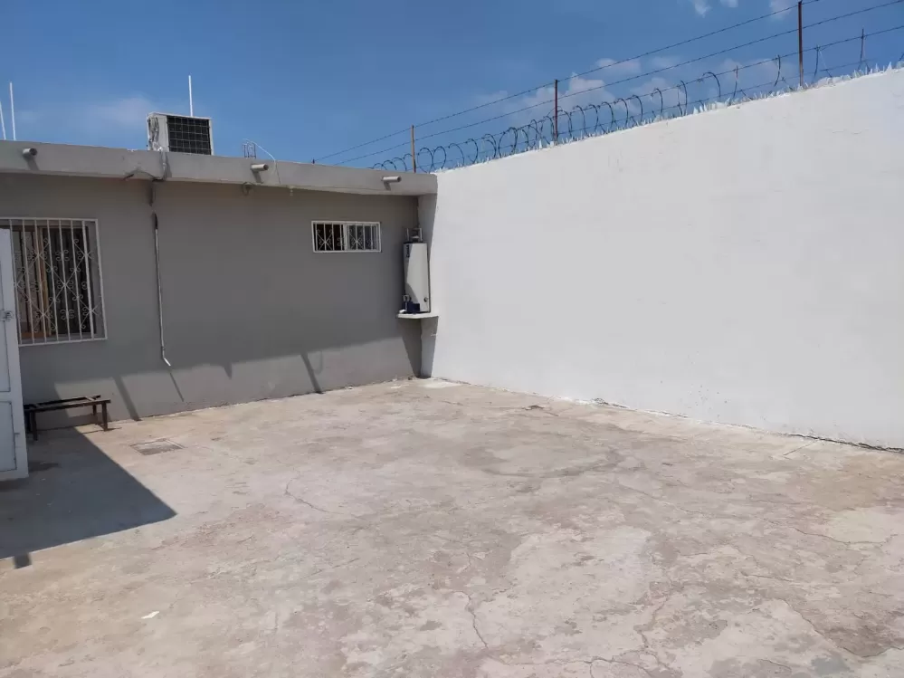 rent house in bureaucratic colony