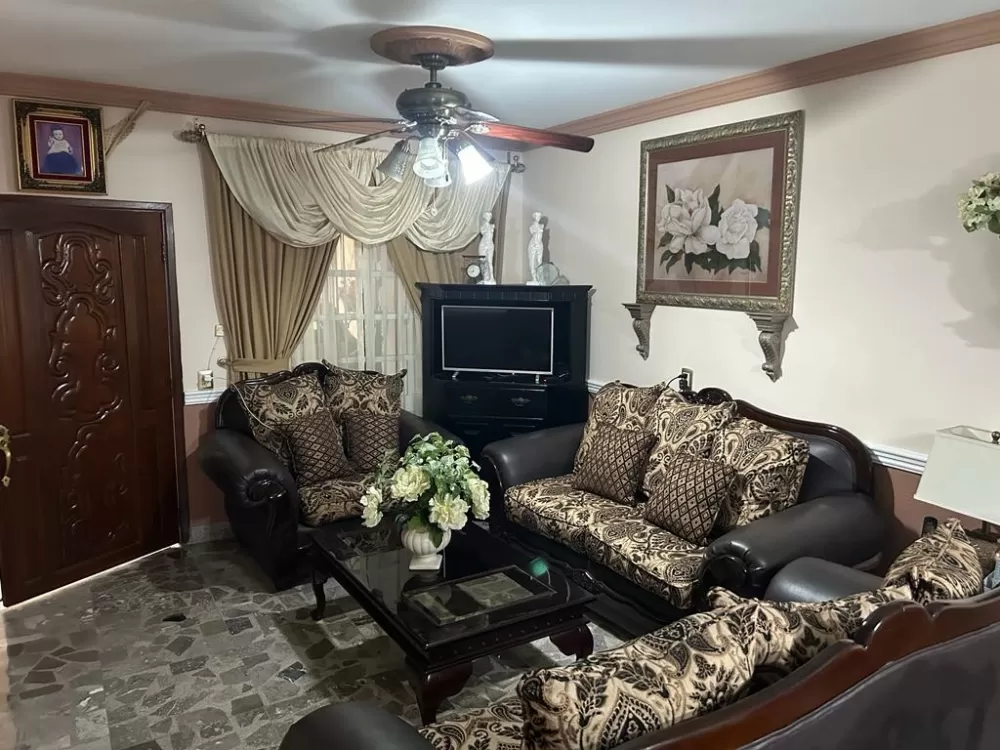 two-storey house in jacarandas mazatlan sinaloa