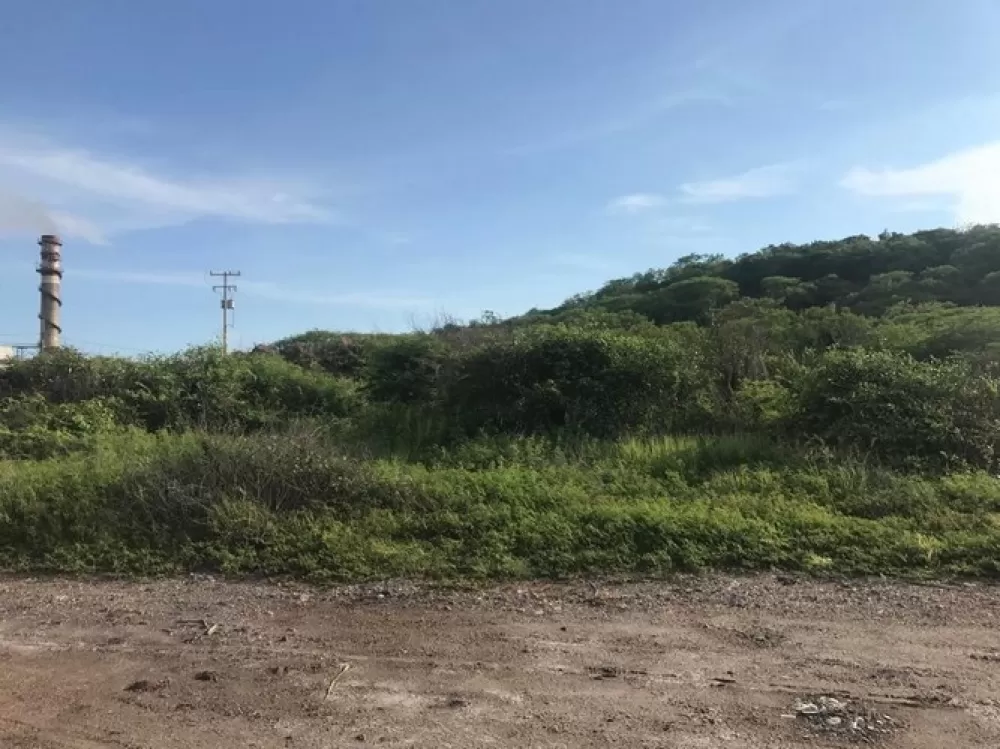 TERRENO EN LA SIRENA EXCELENTE OPORTUNIDAD