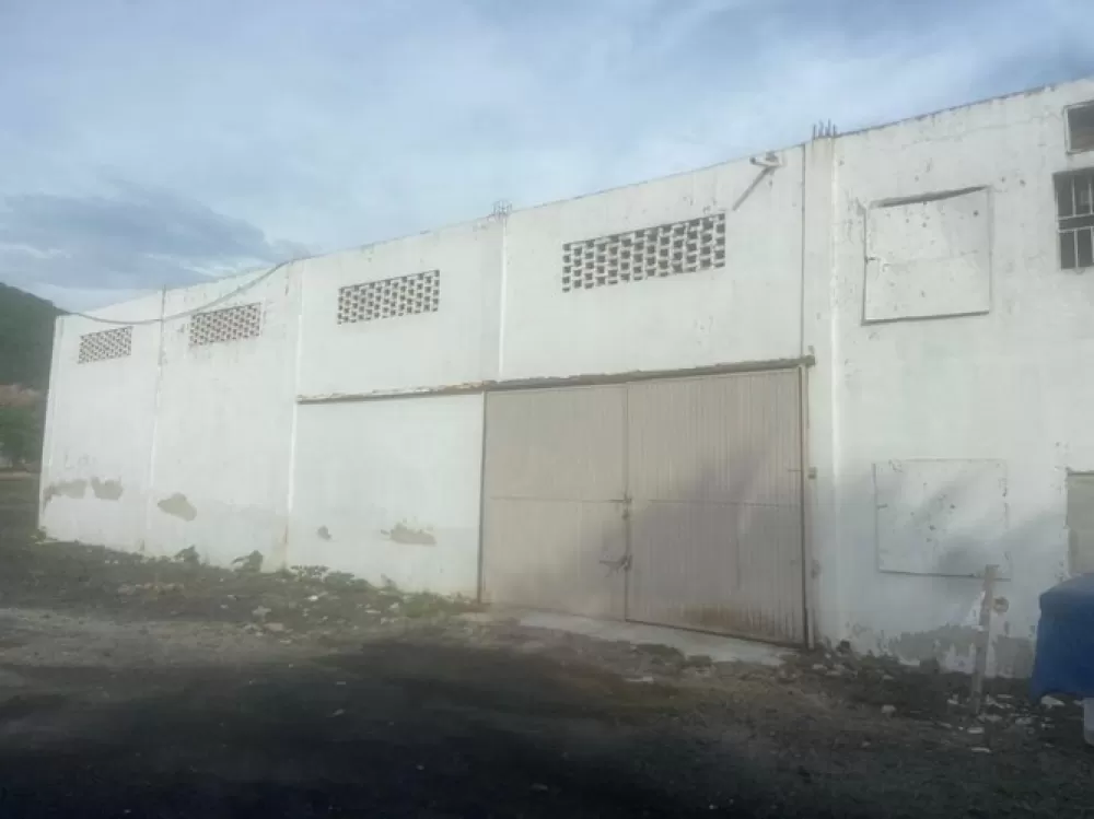 SE RENTA BODEGA Y TERRENO EN HACIENDA DE URÍAS MAZATLÁN