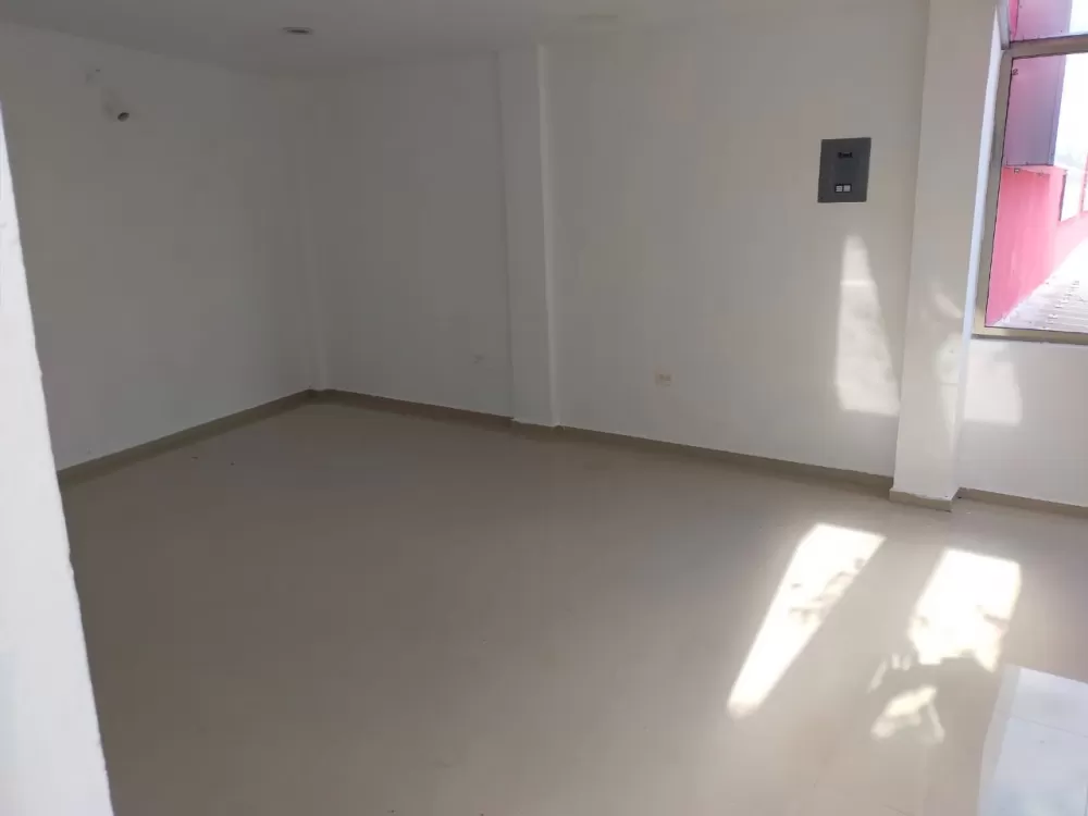 LOCAL COMERCIAL EN PLAZA NAJERA MAZATLÁN SINALOA