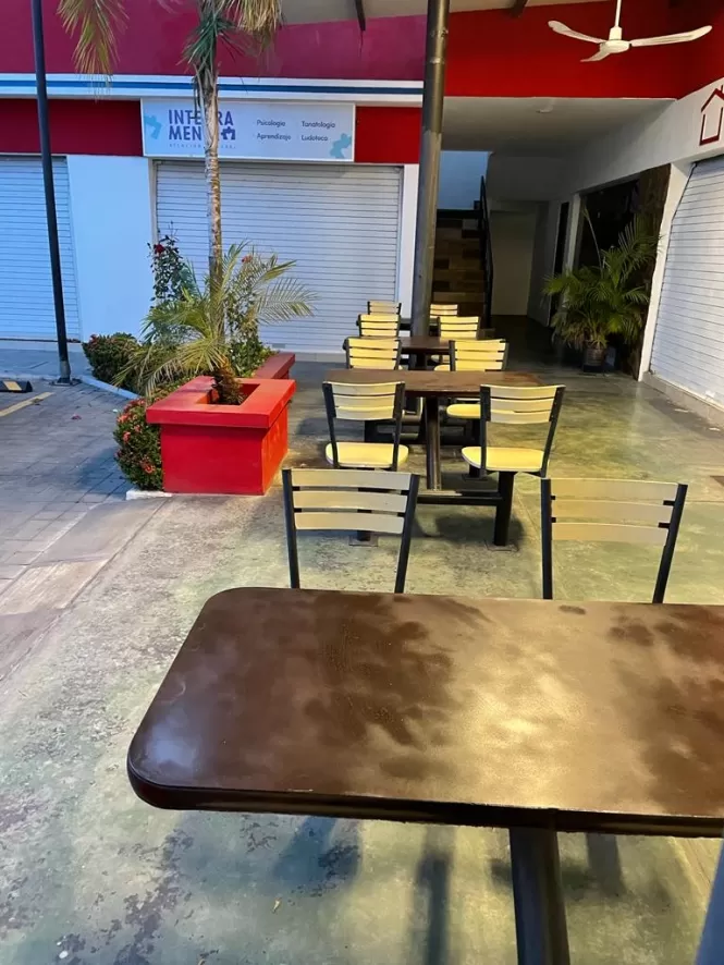 LOCAL COMERCIAL EN PLAZA NAJERA MAZATLÁN SINALOA