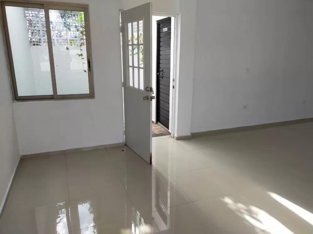 LOCAL COMERCIAL EN PLAZA NAJERA MAZATLÁN SINALOA